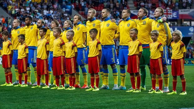 
                <strong>Schweden</strong><br>
                Europa: Schweden. Die Skandinavier sind als U21-Europameister 2015 ebenfalls dabei.
              