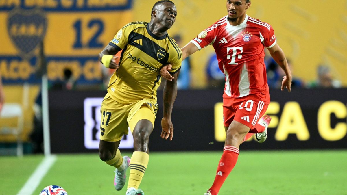 Leroy Sané (r.)