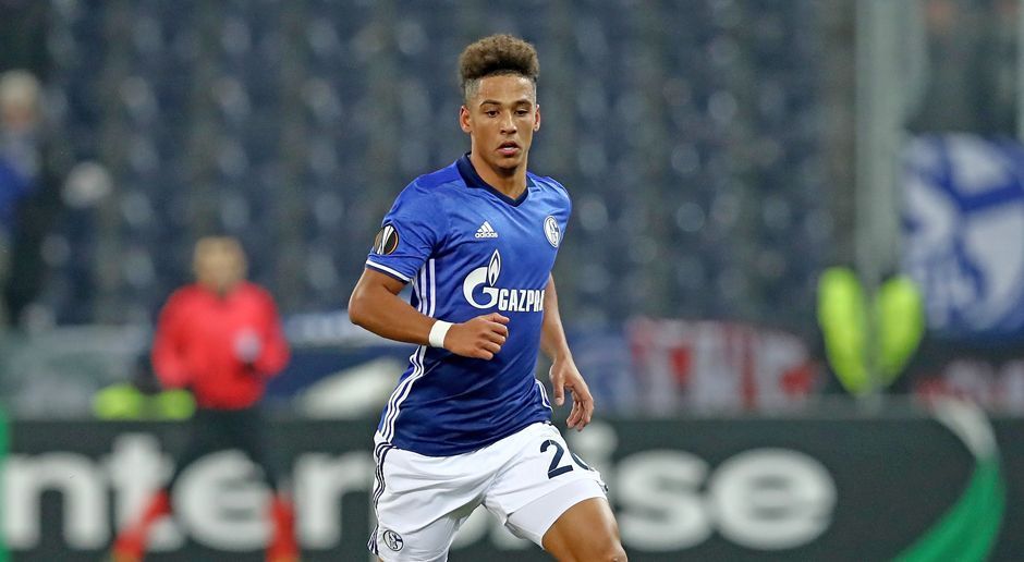 
                <strong>Thilo Kehrer (FC Schalke 04)</strong><br>
                Als Kapitän führte er die Schalker U19 2015 zur deutschen Meisterschaft. In dieser Saison rutschte Thilo Kehrer vor allem wegen gravierender Personalprobleme in der Abwehr in die Stammelf der königsblauen A-Mannschaft. Dabei bewies der 20 Jahre alte Innenverteidiger, dass er auch auf hohem Level mithalten kann. Durch Schalkes Tanz auf drei Hochzeiten wird Kehrer wohl auch in der Rückrunde seine Chancen bekommen. Die richtige Einstellung hat das Schalker Talent jedenfalls: "Man muss jeden Tag hart an sich arbeiten und vorbereitet sein, falls man die Chance bekommen sollte, in der Startelf zu stehen."
              