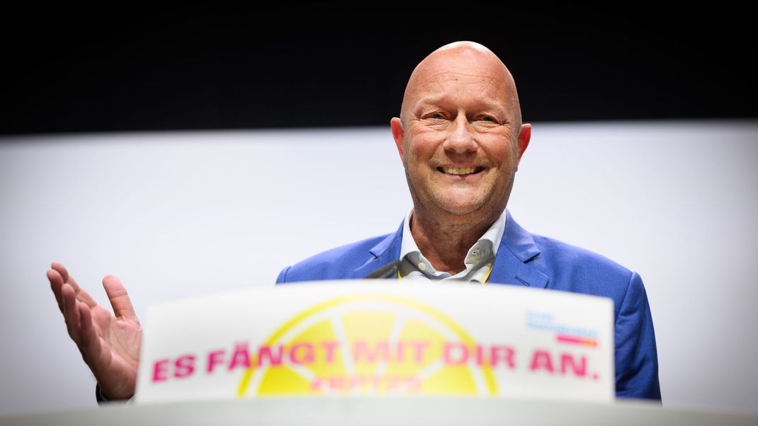 Nach einem zerrütteten Verhältnis zur Bundes-FDP zieht der FDP-Politiker Thomas Kemmerich (Bild) nun die Reißleine. (Archivbild)