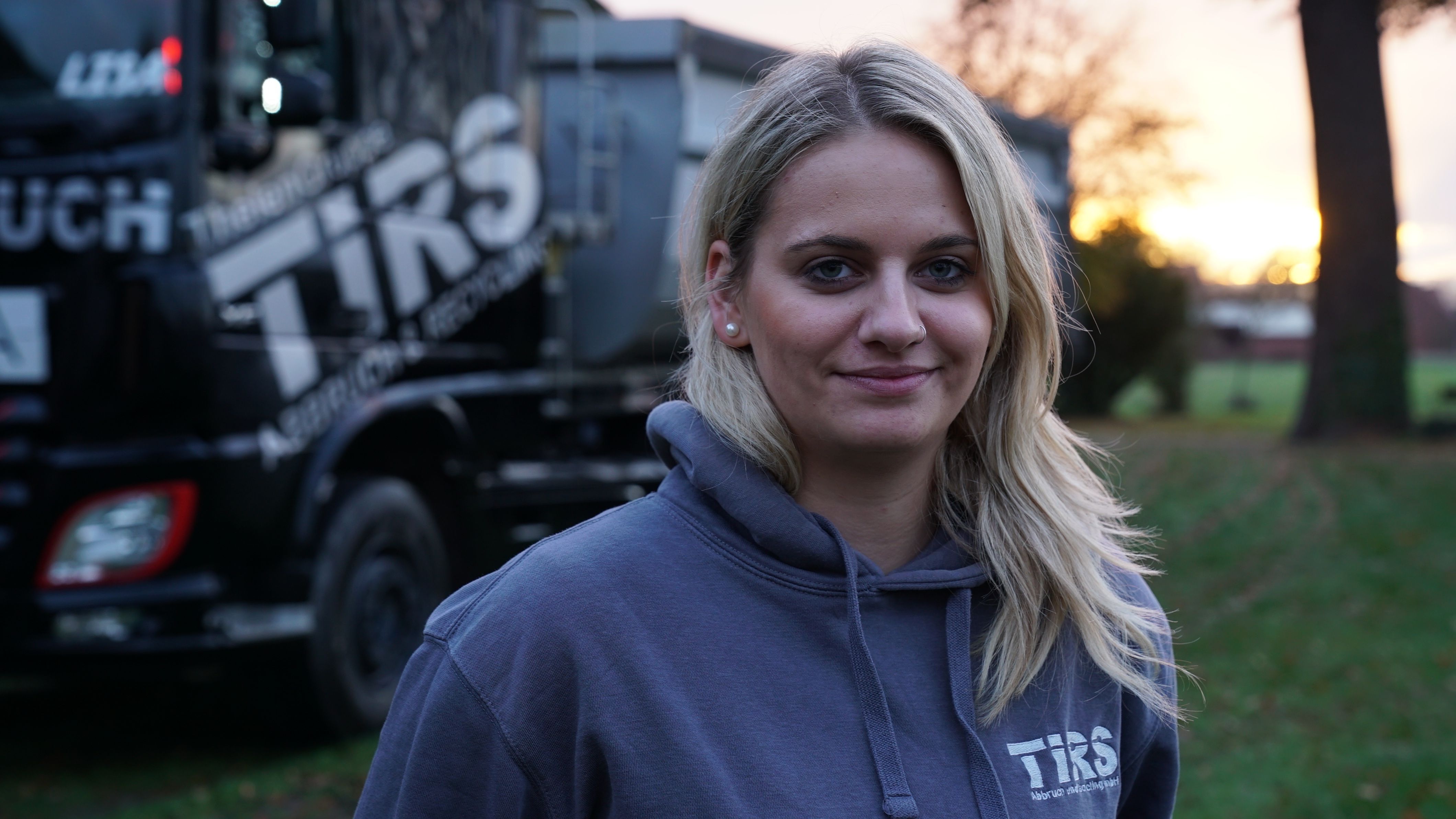 "Trucker Babe" Lisa