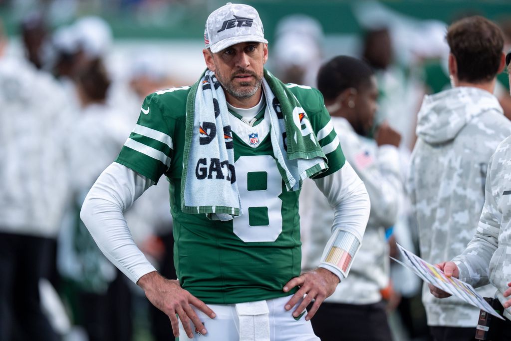 It looks like the Jets’ Aaron Rodgers is about to be kicked out