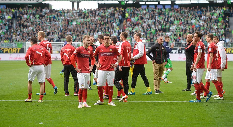 
                <strong>VfB Stuttgart</strong><br>
                VfB Stuttgart: Nach 41 Jahren ist der VfB Stuttgart erstmals wieder aus der Bundesliga abgestiegen. Dabei war der VfB eigentlich oft genug in der gegnerischen Hälfte zu finden. Das beweist zumindest das Eckenverhältnis der Schwaben. Außer dem FC Bayern München (233) hat in der vergangenen Saison kein Verein mehr Ecken herausgeholt als der VfB Stuttgart (224).
              