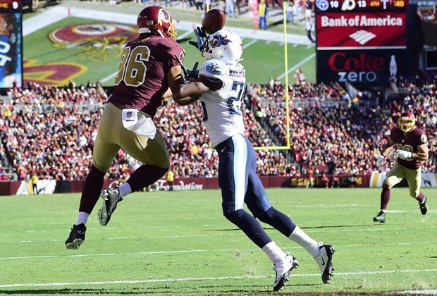 
                <strong>Washington Redskins - Tennessee Titans 19:17</strong><br>
                Jordan Reed setzt sein ganzes Können ein, um sich Titanen-Verteidiger Blidi Wreh-Wilson vom Leib zu halten.
              