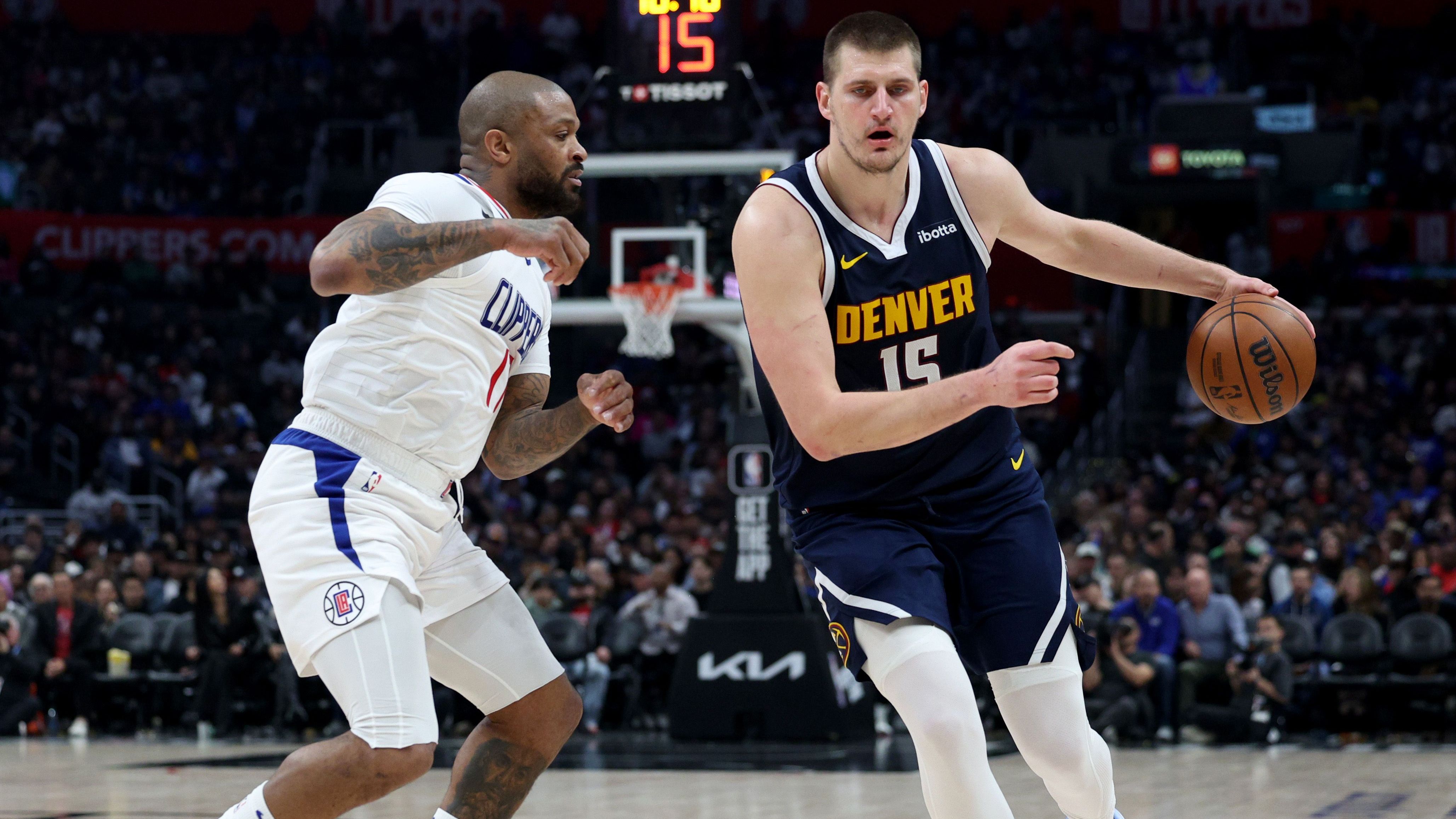 <strong>2. Denver Nuggets (zuvor Rang 2, 53-24)</strong> <br>Drei Niederlagen aus den letzten fünf Spielen. Gerade gegen stärkere Teams (Phoenix, Minnesota, Clippers) tun sich die Nuggets aktuell sehr schwer. Schmerzlich vermisst wird bei Denver Jamal Murray, der seit gut zwei Wochen fehlt. Im Westen ist der Kampf um Rang 1 eng. Der restliche Spielplan spricht für Denver.