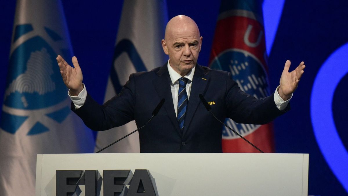 Infantino bei seiner Rede in Paraguay