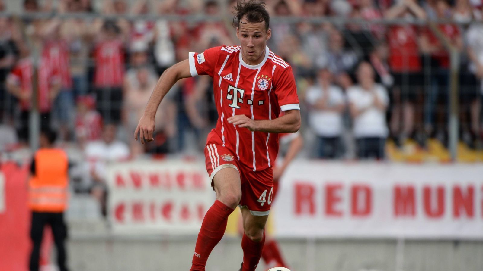 
                <strong>Fabian Benko (früher FC Bayern München, jetzt LASK Linz)</strong><br>
                Position: Offensiver MittelfeldspielerAlter: 20 JahreNationalität: Deutschland/Kroatien
              