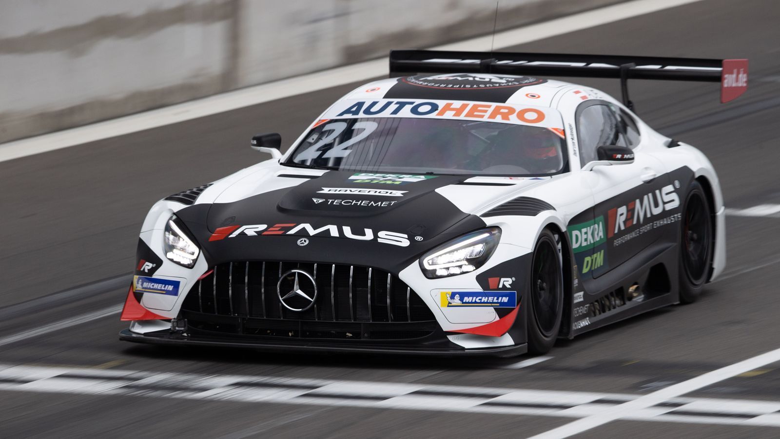 
                <strong>Mercedes-AMG Team Winward (Lucas Auer)</strong><br>
                &#x2022; Startnummer: 22 -<br>&#x2022; Auto: Mercedes-AMG GT3<br>
              