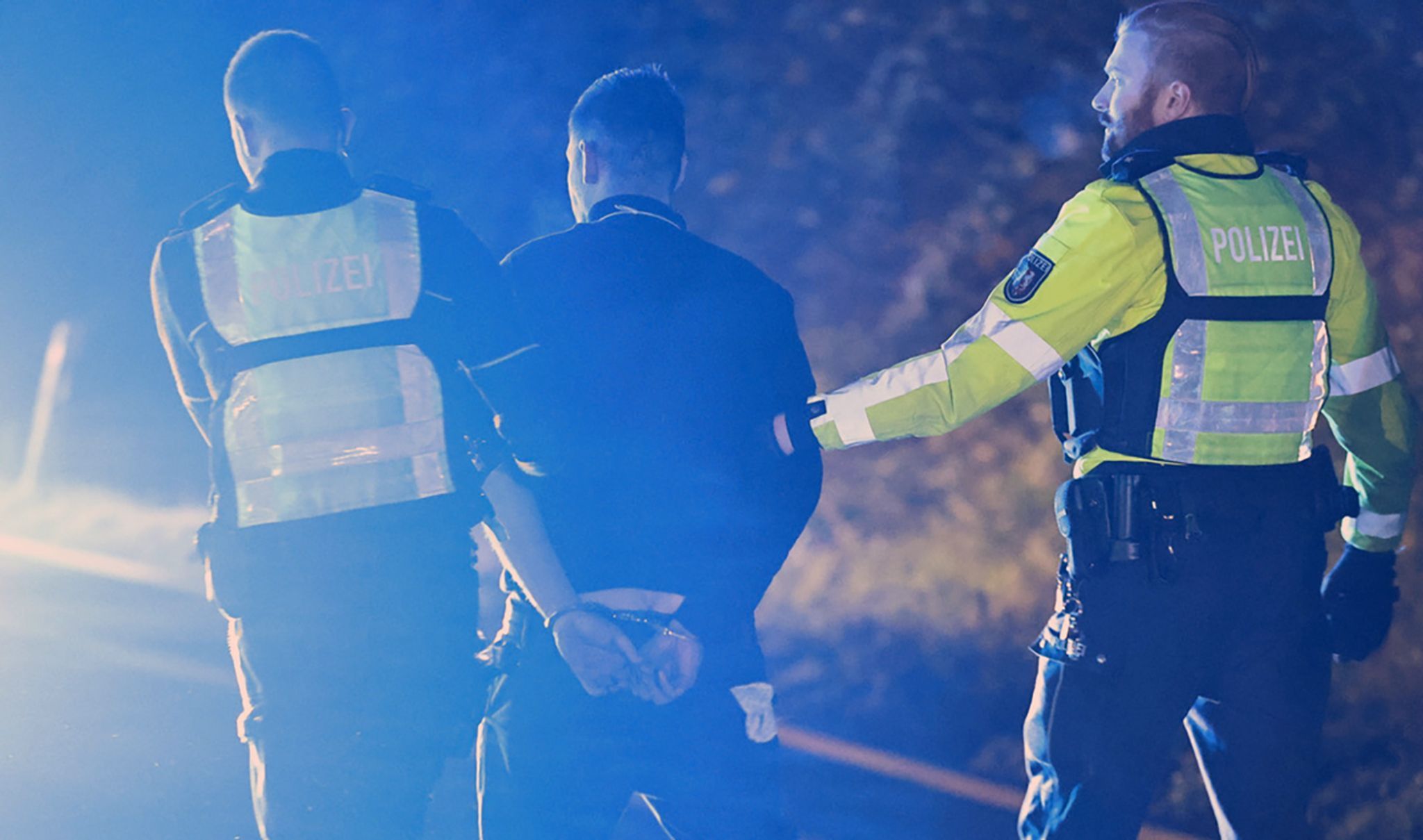 Chaosfahrt Auf NRW-Autobahnen: Lkw-Fahrer Bleibt In Psychiatrie