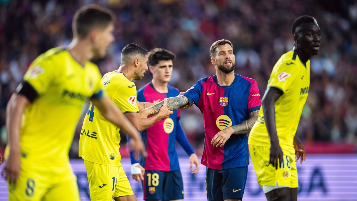 Spanish LaLiga EA Sports: FC Barcelona, Barca v Villarreal CF in Barcelona, Spain. Barcelona, Spain, 18, May, 2025. Spanish LaLiga EA Sports: FC Barcelona v Villarreal CF. FC Barcelona player (5) I...
