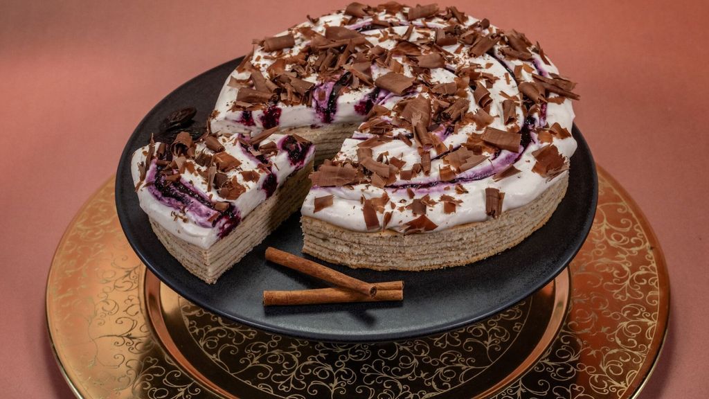 Verführerische Baumkuchen-Torte von Juror Christian Hümbs
