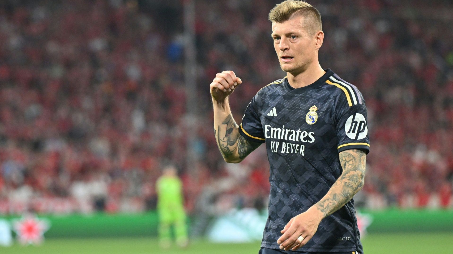 <strong>Außerhalb des Rankings: Toni Kroos (Fußball)</strong><br>Am meisten Geld unter den deutschen Fußballern verdient Toni Kroos von Real Madrid. Er soll laut "Bild" pro Jahr umgerechnet rund 26 Millionen Dollar einstreichen.