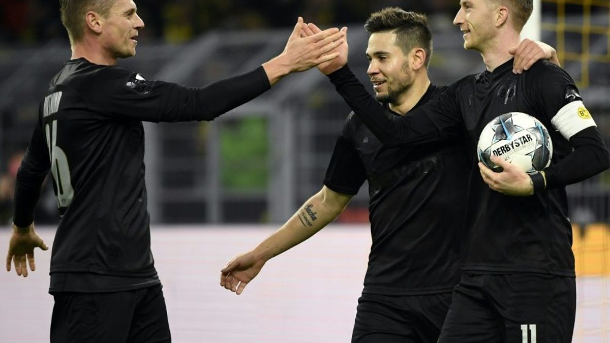Marco Reus (r.) und Co. schlagen Fortuna Düsseldorf