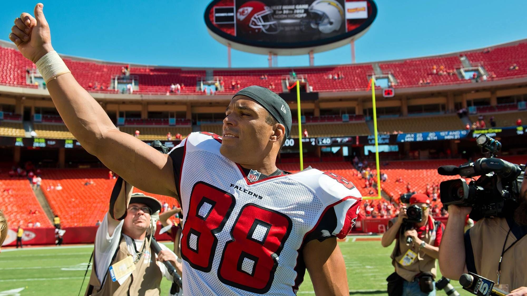 <strong>7. Platz: Tony Gonzalez – 74,29 Millionen Dollar<br></strong>- Saisons aktiv: 1997-2013<br>- Teams: Kansas City Chiefs, Atlanta Falcons