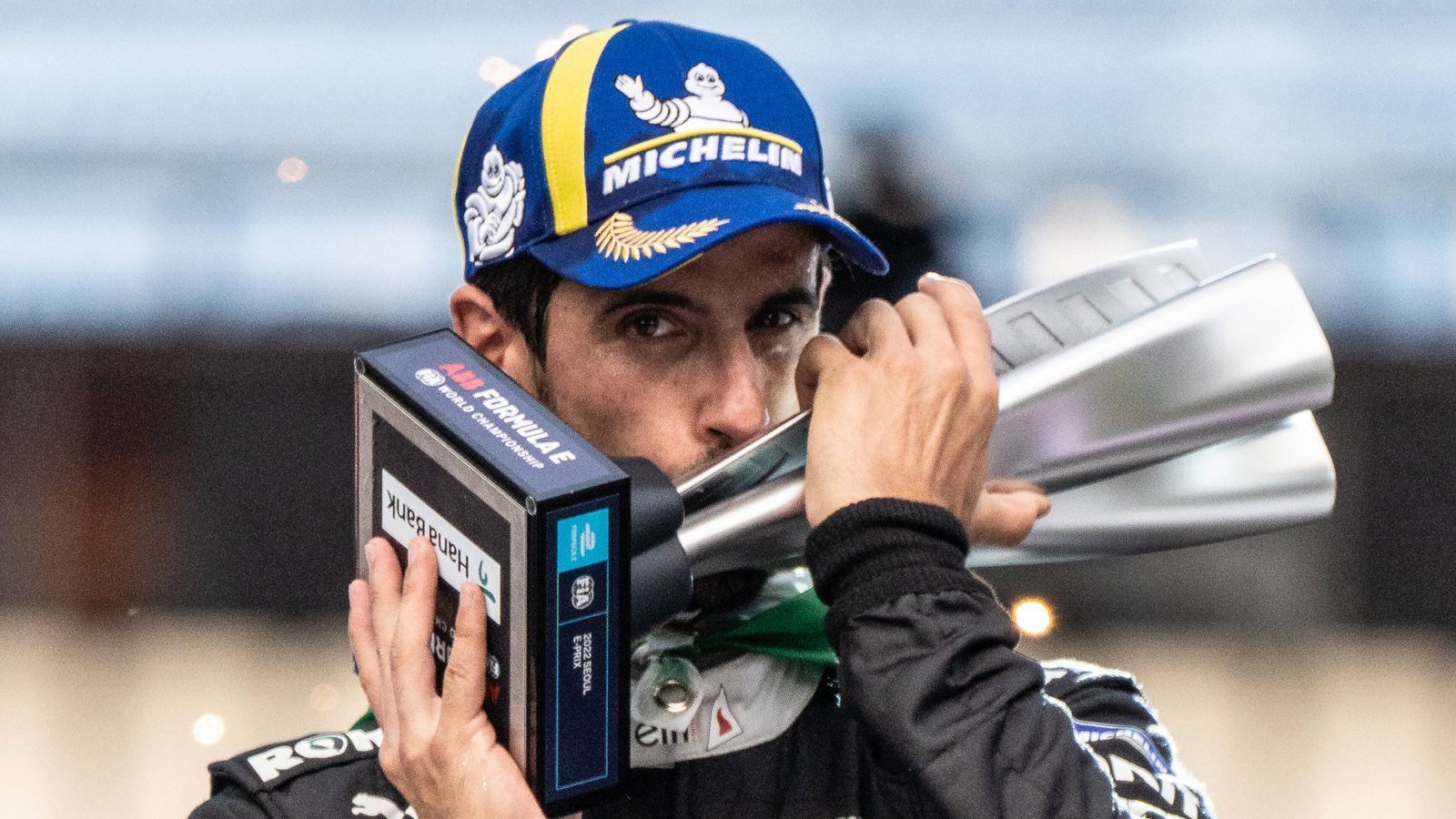 
                <strong>Die meisten Podiumsplätze</strong><br>
                Auch hier liegt Lucas di Grassi mit 39 Podiumsplätzen vor Vergne, der auf 30 kommt. Buemi folgt mit 29.
              