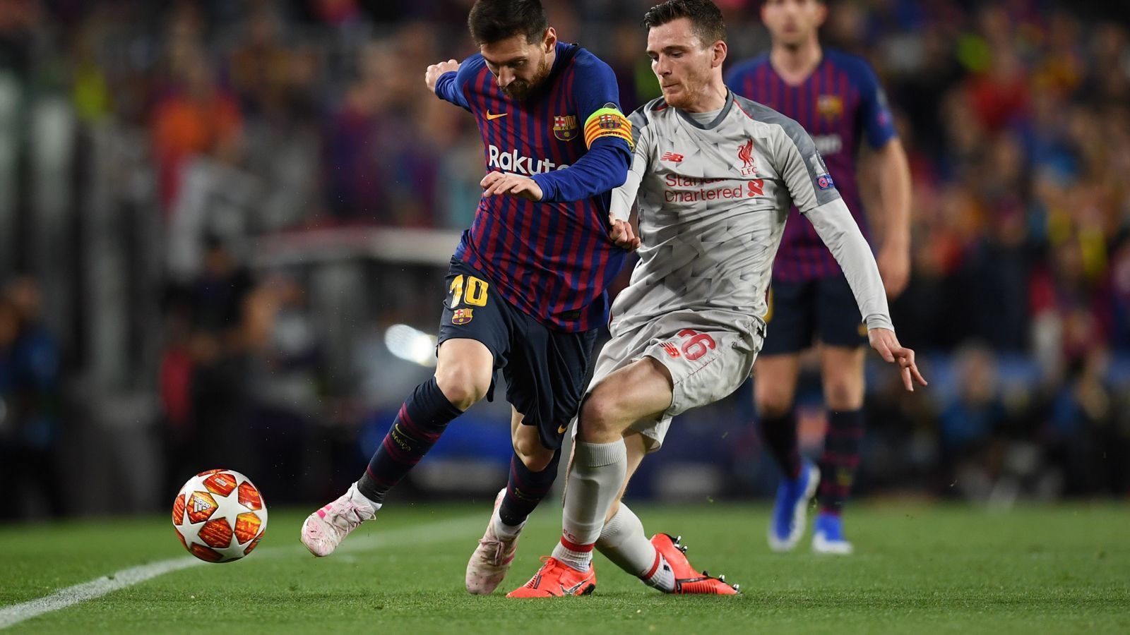 
                <strong>Andrew Robertson</strong><br>
                Schlägt in der Premier League mit Vorliebe gefährliche Flanken. Bringt seine Spezialwaffen im Camp Nou aber zu selten an den Mitspieler. Offensive sehr aktiv und in der Abwehr nicht allzu oft von Messi gefordert – der orientiert sich lieber in die Mitte. ran-Note: 3
              