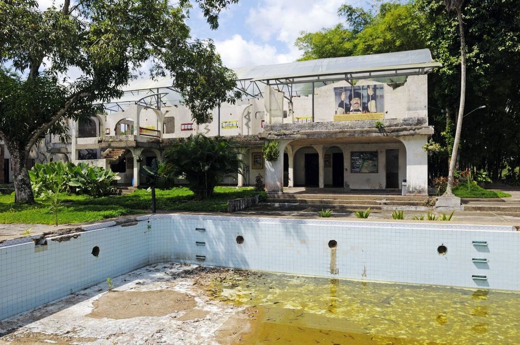 An die Gräueltaten des Medellin-Kartells erinnert auch der ehemalige Landsitz von Pablo Escobar. Es ist inzwischen ein Museum und eine Gedenkstätte.