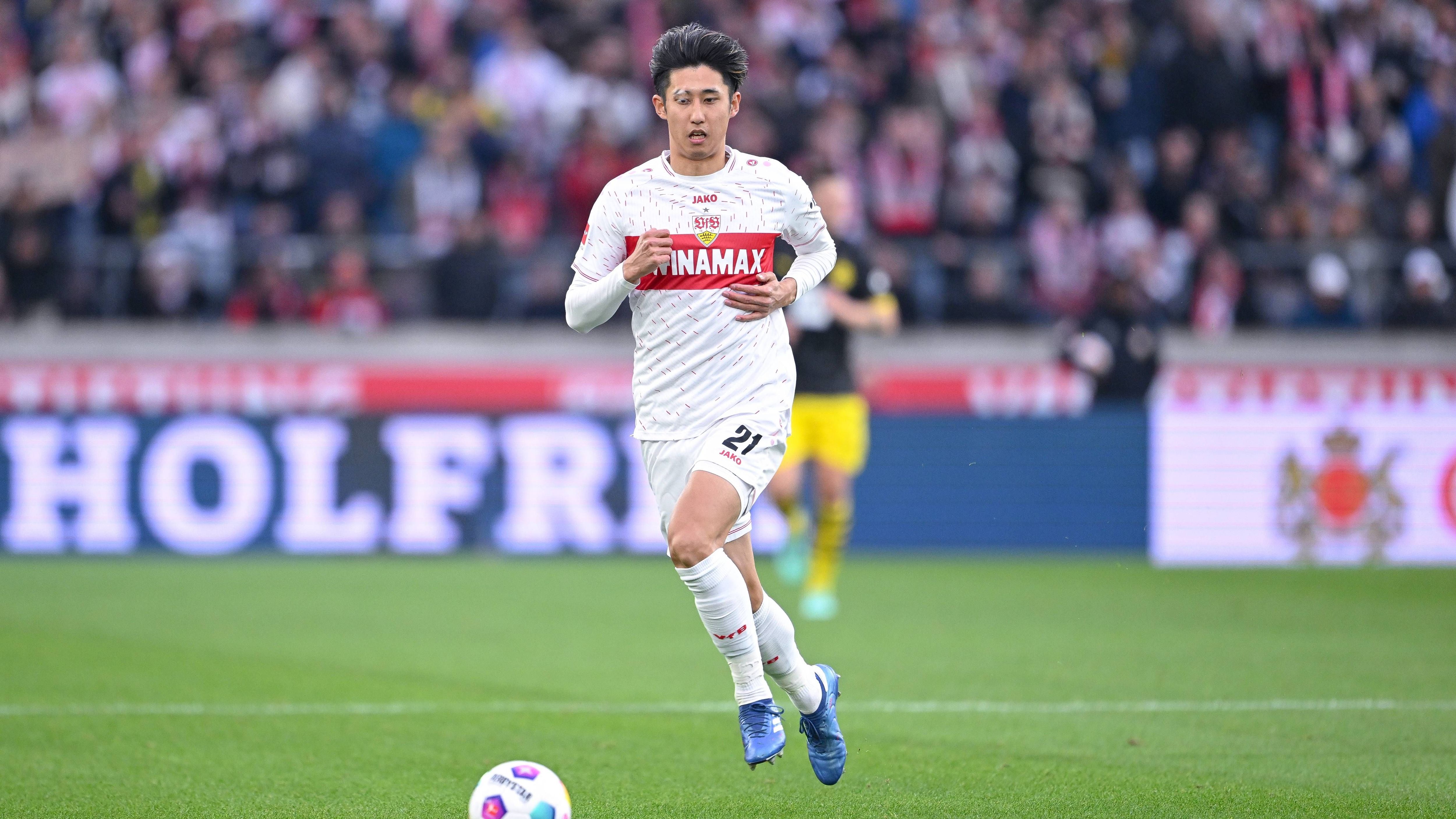 <strong>Hiroki Ito</strong><br>Lange ohne Probleme, kommt bei der BVB-Führung aber zu spät gegen Vorlagengeber Ryerson und kann dessen Hereingabe auf Füllkrug nicht verhindern. <strong><em>ran</em>-Note: 3</strong>