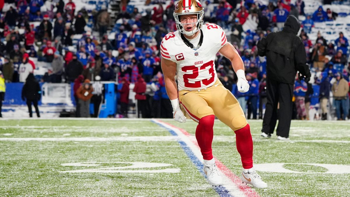 NFL, American Football Herren, USA San Francisco 49ers at Buffalo Bills Dec 1, 2024; Orchard Park, New York, USA; San Francisco 49ers running back Christian McCaffrey (23) warms up prior to the gam...