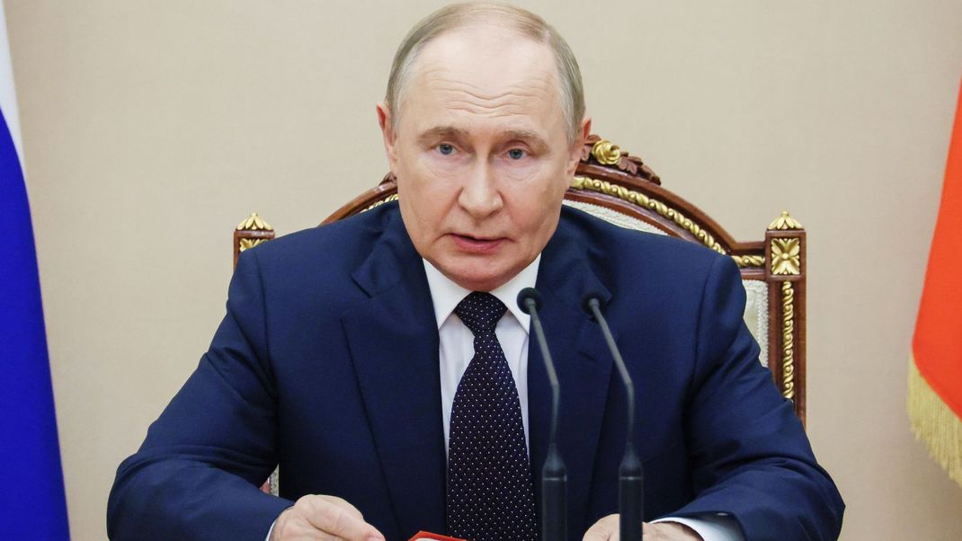 Putin vor Gericht – wie könnte das aussehen?