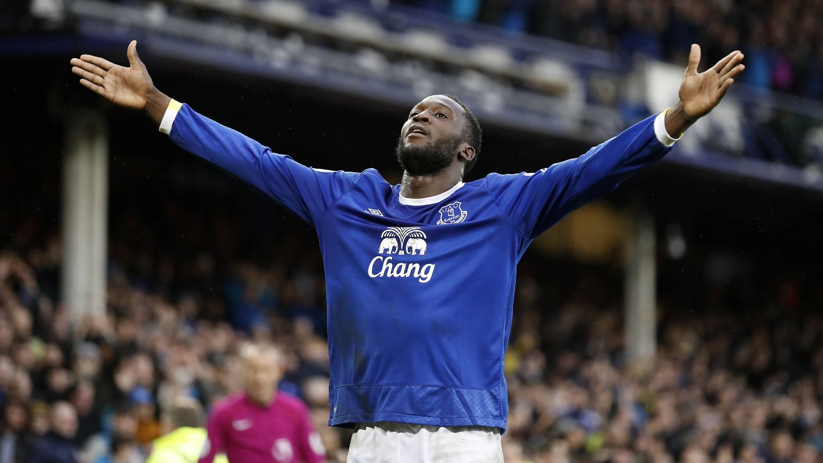 
                <strong>FC Everton</strong><br>
                &#x2022; 1. Romelu Lukaku (68 Tore, im Bild) -<br>&#x2022; 2. Duncan Ferguson (61) -<br>&#x2022; 3. Tim Cahill (56)<br>
              