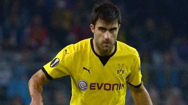 
                <strong>Sokratis</strong><br>
                Sokratis: Kommt in der 24. Minute gegen Origi zu spät und kann froh sein, dass dadurch kein Gegentor fällt. Macht den Fehler im weiteren Spielverlauf zunächst durch gutes Stellungsspiel und kompromisslose Zweikämpfe wieder wett. Am Ende aber auch überfordert. ran-Note: 4. 
              