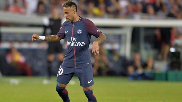 
                <strong>Platz 2 - Paris Saint-Germain</strong><br>
                Ausgaben im Sommer 2017: 238 Millionen EuroTeuerster Neuzugang: Neymar - 222 Millionen Euro Ablöse (vom FC Barcelona)
              