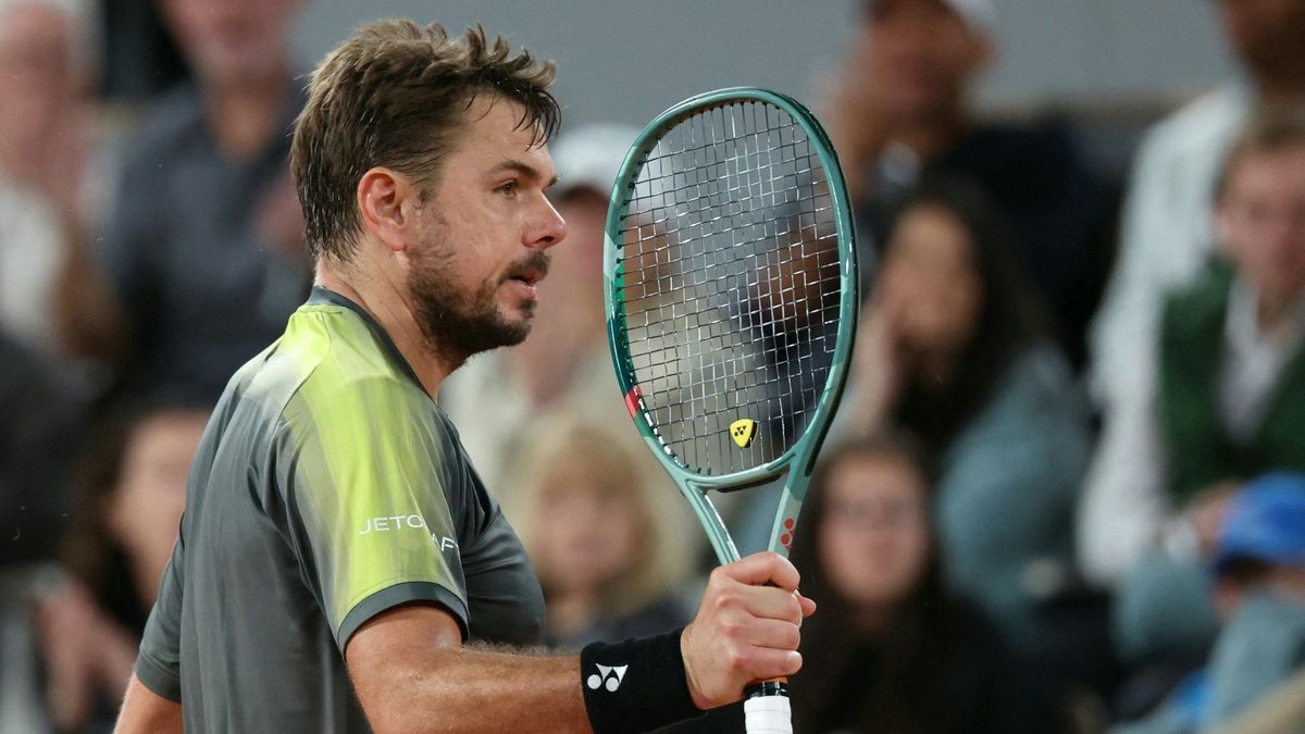 Wawrinka schlägt in Melbourne auf