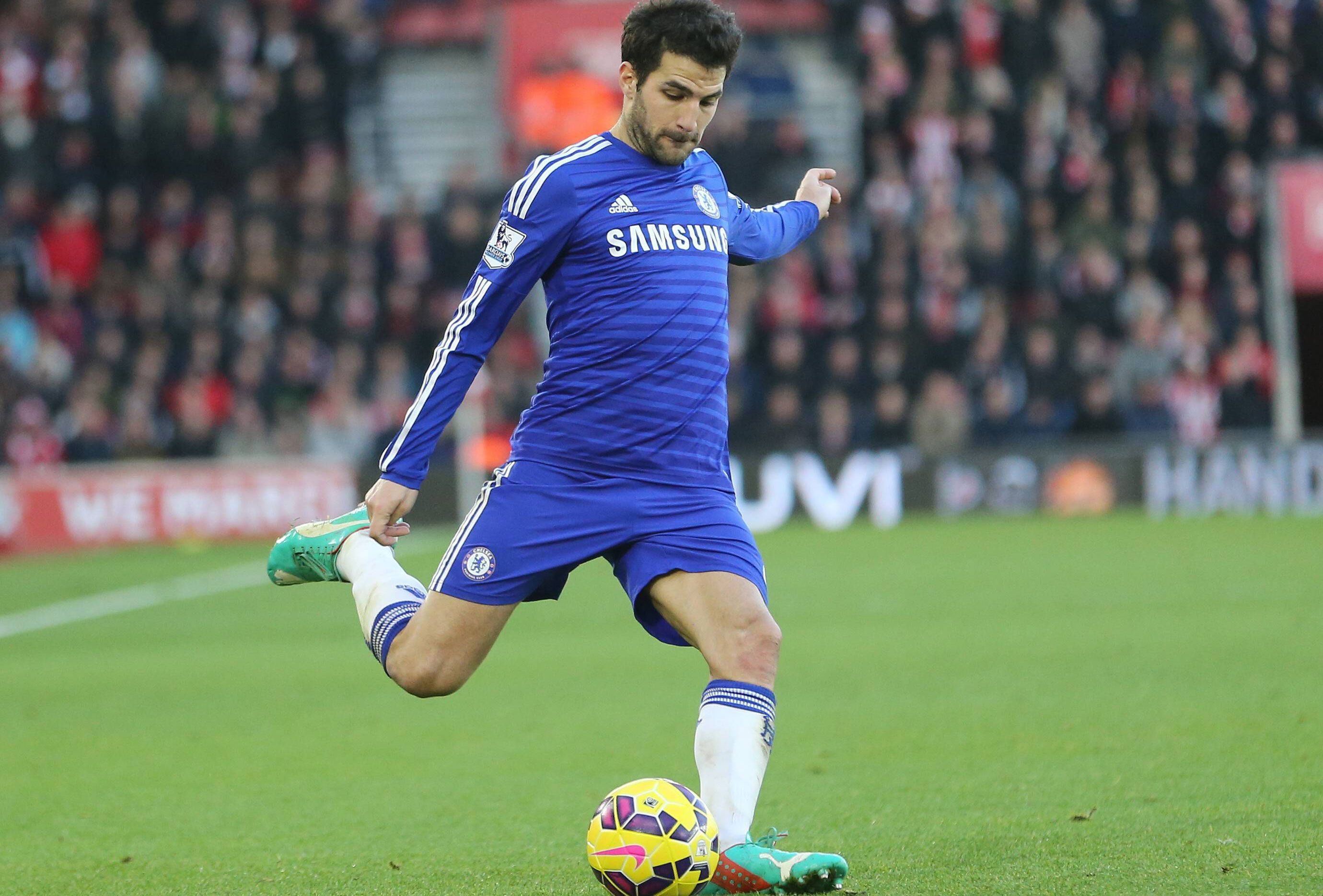 
                <strong>Cesc Fabregas (FC Chelsea)</strong><br>
                Wie Costa wurde auch Fabregas mit den "Blues" englischer Meister. Keiner bereitete in der Premier League mehr Tore vor als der Spanier (18 Assists). Der 28-Jährige verließ Barcelona für rund 33 Millionen Euro ...
              