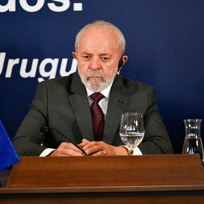 Brasilianischer Präsident Lula im Krankenhaus