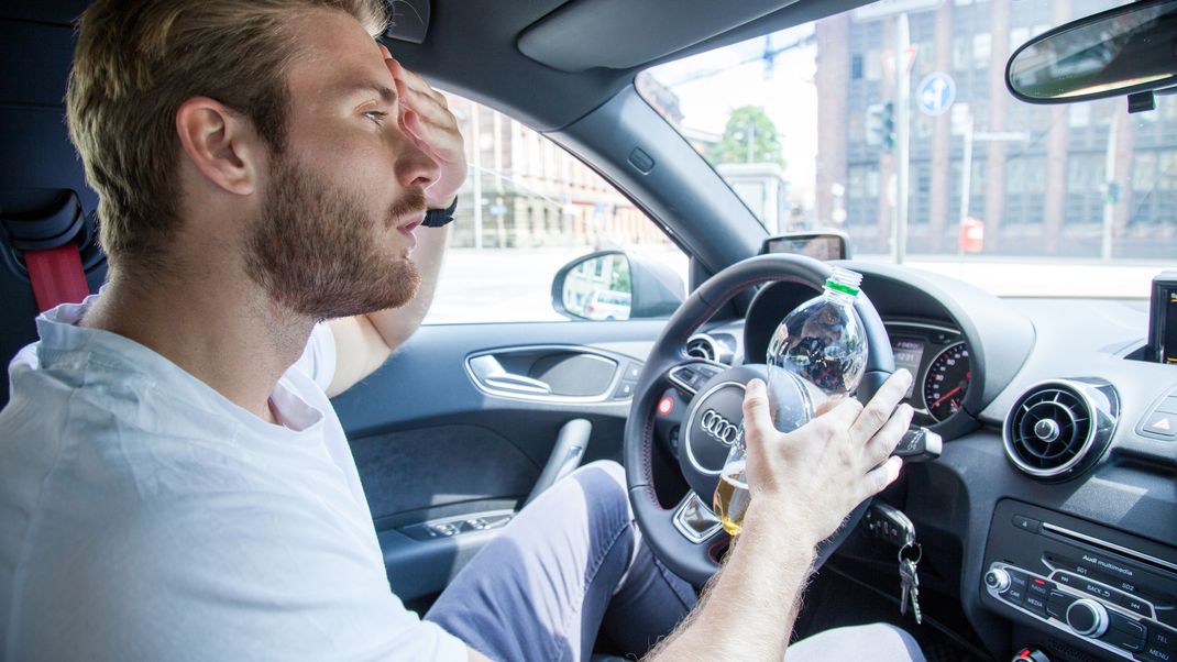 Vorsicht: In Italien sollten Autofahrer die Klimaanlage nicht permanent laufen lassen. Es drohen hohe Bußgelder.