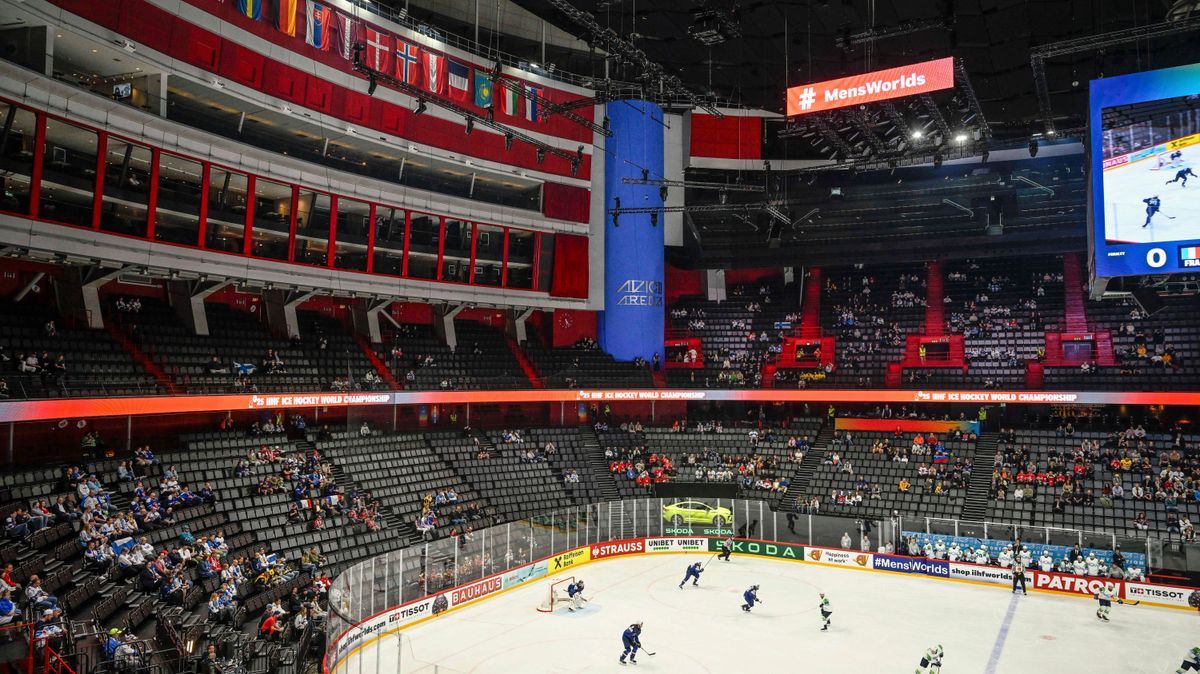 STOCKHOLM, SVERIGE 20250519 Overview of the IIHF Ice hockey, Eishockey World Championship, WM, Weltmeisterschaft group A match between France and Slovenia at Avicii Arena in Stockholm, Sweden, on M...