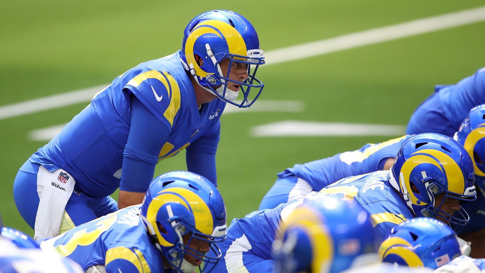 
                <strong>Los Angeles Rams</strong><br>
                Jared Goff (QB), Aaron Donald (DT), Andrew Whitworth (OT), Johnny Hekker (P), Robert Woods (WR), Cooper Kupp (WR), John Johnson (S), Michael Brockers (DT)
              