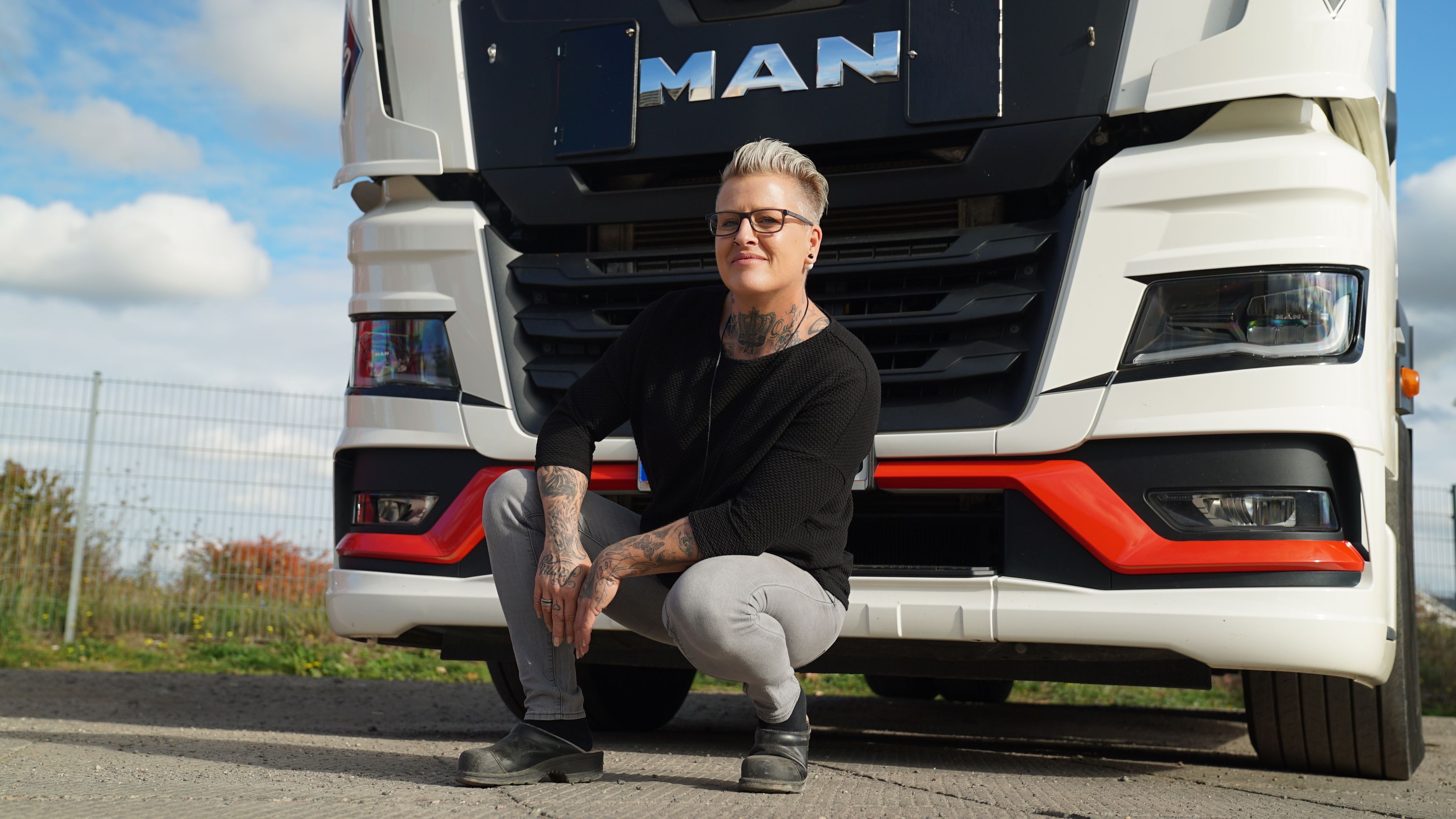 Lässig posiert "Trucker Babe" Jana.