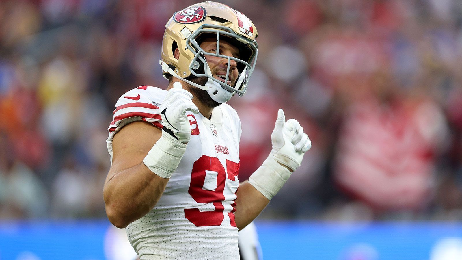 
                <strong>Die meisten Sacks</strong><br>
                &#x2022; Nick Bosa (San Francisco 49ers) mit <strong></strong> Sacks -<br>&#x2022; Myles Garrett (Cleveland Browns) und Haason Reddick (Philadelphia Eagles) mit jeweils <strong></strong> Sacks<br>Die komplette Statistik im Datencenter »
              