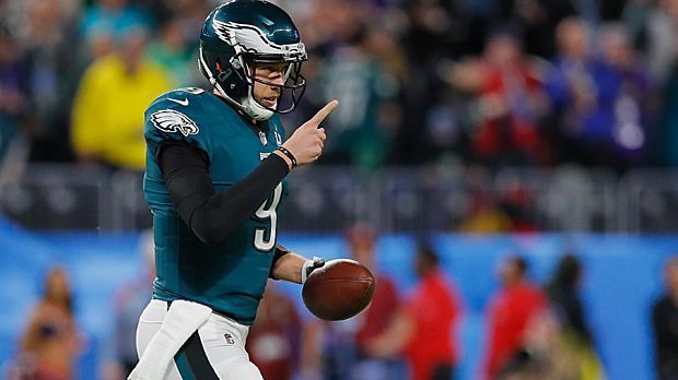 
                <strong>Wenigste Punts im Super Bowl</strong><br>
                Einen, genau einen Punt gab es im ganzen Spiel. Die Eagles gaben sich dabei die Ehre. Natürlich ein weiterer Rekord!
              