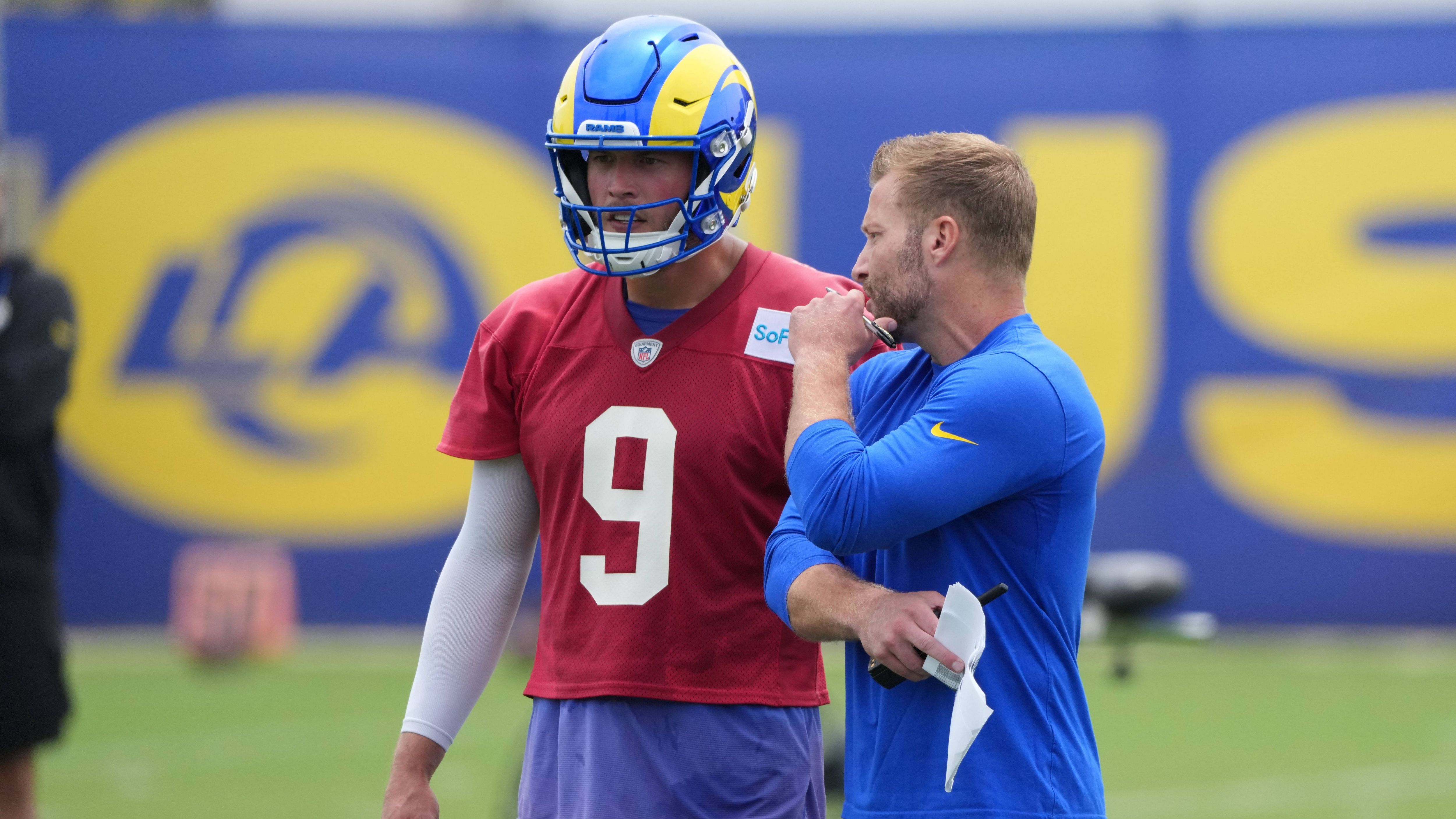 <strong>Matthew Stfford (Los Angeles Rams)</strong><br>"Das ultimative Ziel ist Houston (<em>Saisonauftakt gegen die Texans, Anm.d.Red.</em>). Und da wir uns dessen bewusst sind, werden wir bei ihm Woche für Woche anschauen, wie die Lage ist. Das halten wir für die klügste Vorgehensweise", erklärte McVay in einem Video des Teams. Ernste Bedenken, es könnte doch Rückschläge geben, hat der Cheftrainer demnach aber nicht.