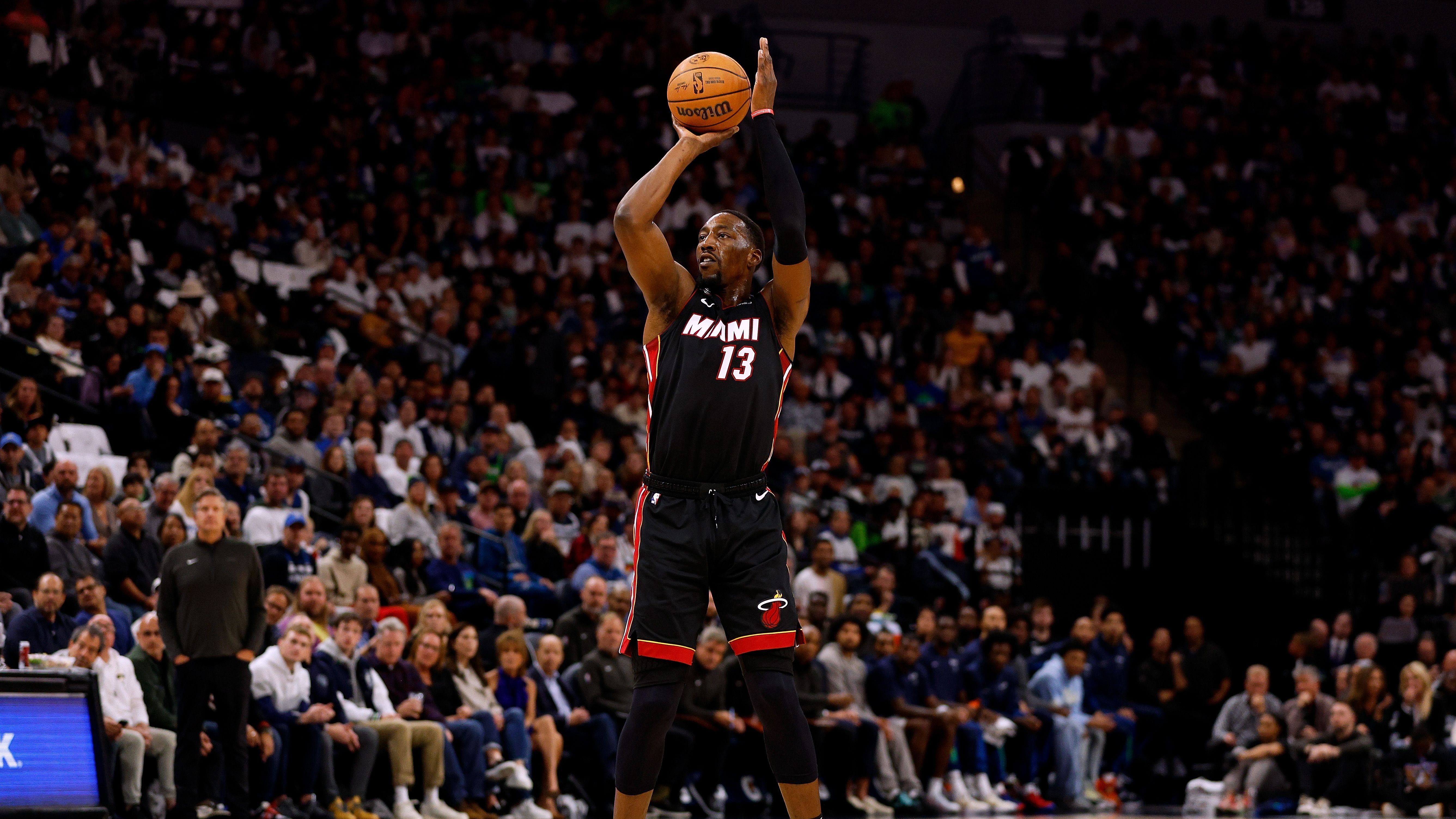 <strong>Bam Adebayo (Eastern Conference)</strong><br>Position: Center<br>Team: Miami Heat<br>Stats pro Spiel 2023/2024: 20,2 Punkte, 10,5 Rebounds, 4,0 Assists<br>All-Star-Teilnahmen: 3