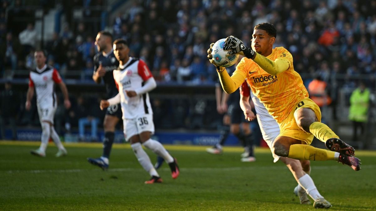 Kaua Santos will sich im Eintracht-Tor etablieren