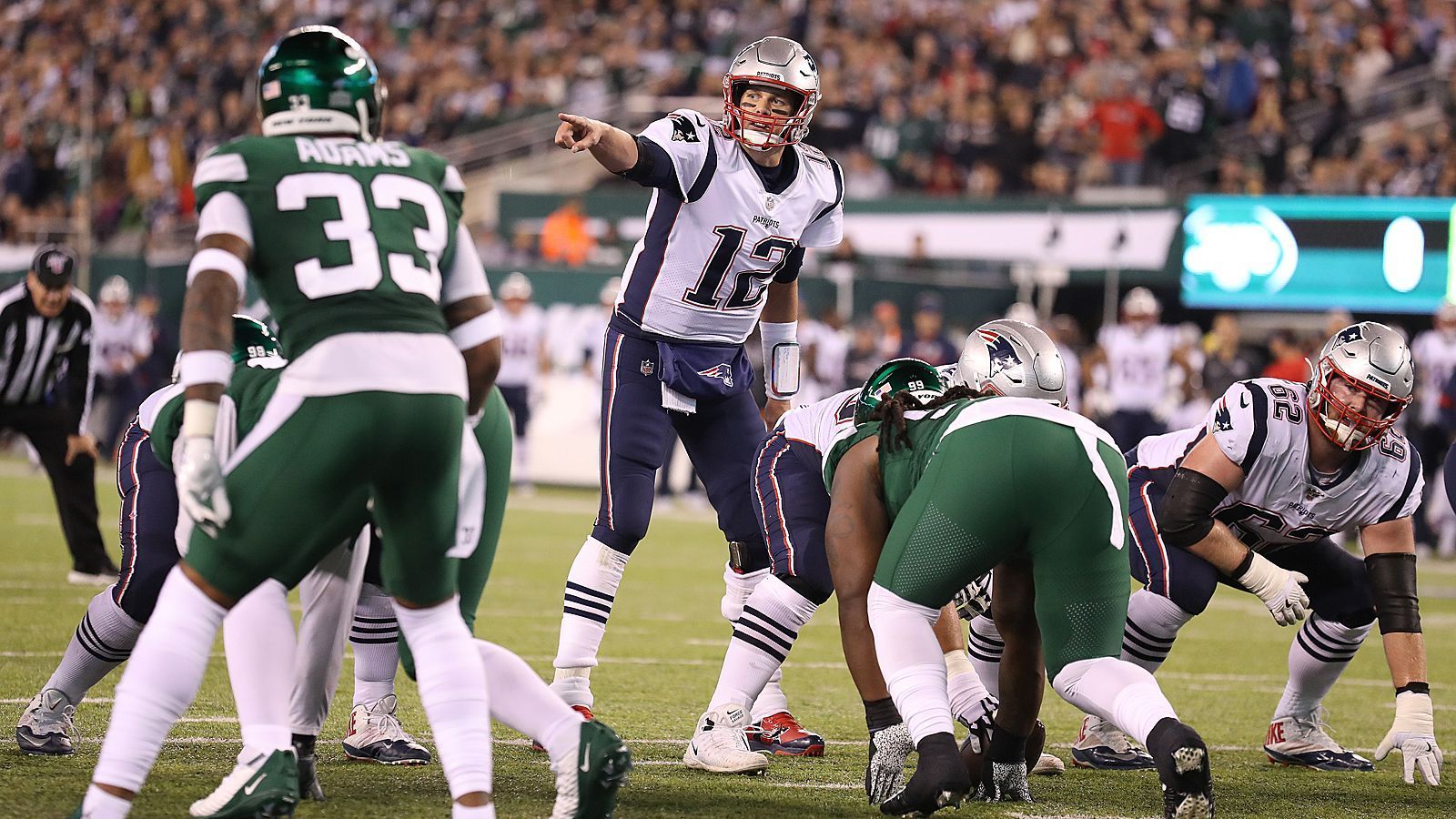 
                <strong>New York Jets</strong><br>
                Tom Brady vs. New York Jets: 31 Siege, 8 Niederlagen
              