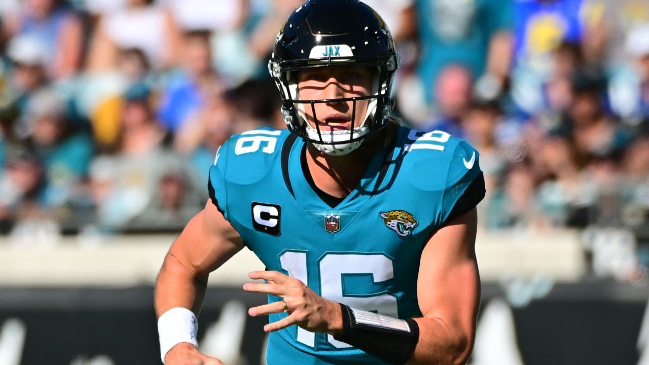 
                <strong>Trevor Lawrence (Jacksonville Jaguars)</strong><br>
                Investierte am 21. Mai 2021 24 Millionen Dollar in Bitcoin, Ethereum und Solana. Aktueller Wert: 8,96 Millionen DollarVerlust: 62,7 Prozent
              
