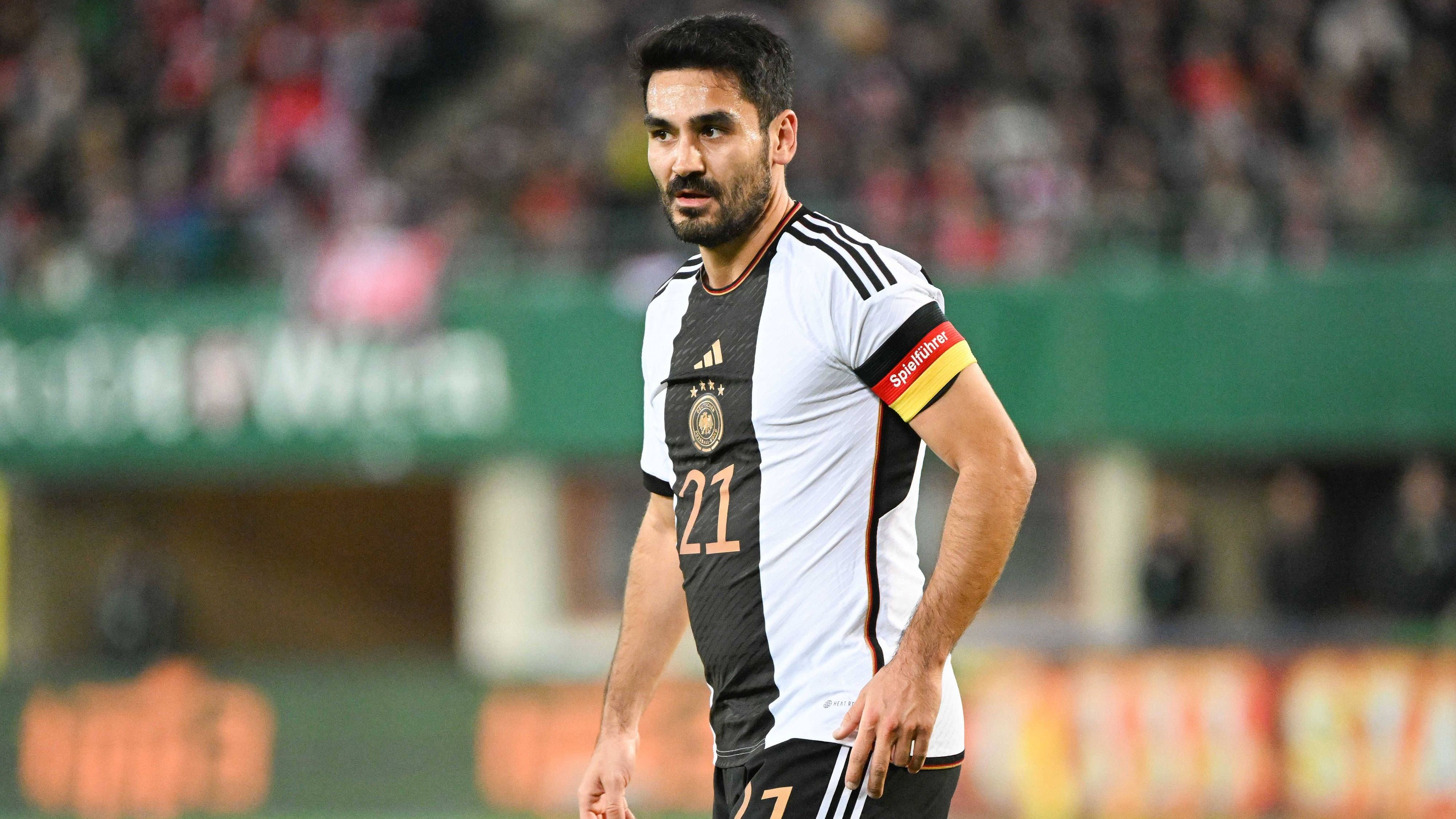 <strong>Ilkay Gündogan</strong><br>Der Kapitän wird nach einer Stunde ausgewechselt und durch den Debütanten Andrich ersetzt. Zuvor läuft er eher mit, als dass er sich als Führungsspieler gegen die nächste drohende Niederlage stemmt. In der Zentrale dazu gemeinsam mit Goretzka immer wieder zu leicht überspielt.&nbsp;<strong><em>ran</em></strong><strong>-Note: 5</strong>