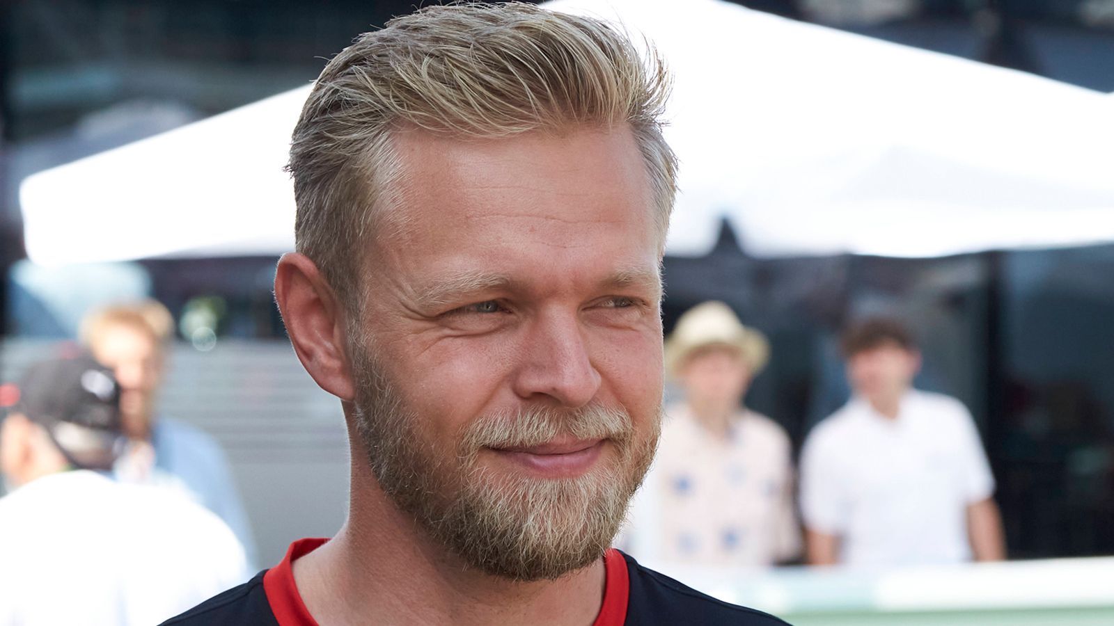 
                <strong>Platz 15: Kevin Magnussen (Haas)</strong><br>
                Gesamt: 81&#x2022; Erfahrung: 81<br>&#x2022; Renngeschick: 79<br>&#x2022; Wahrnehmung: 85<br>&#x2022; Tempo: 82<br>
              