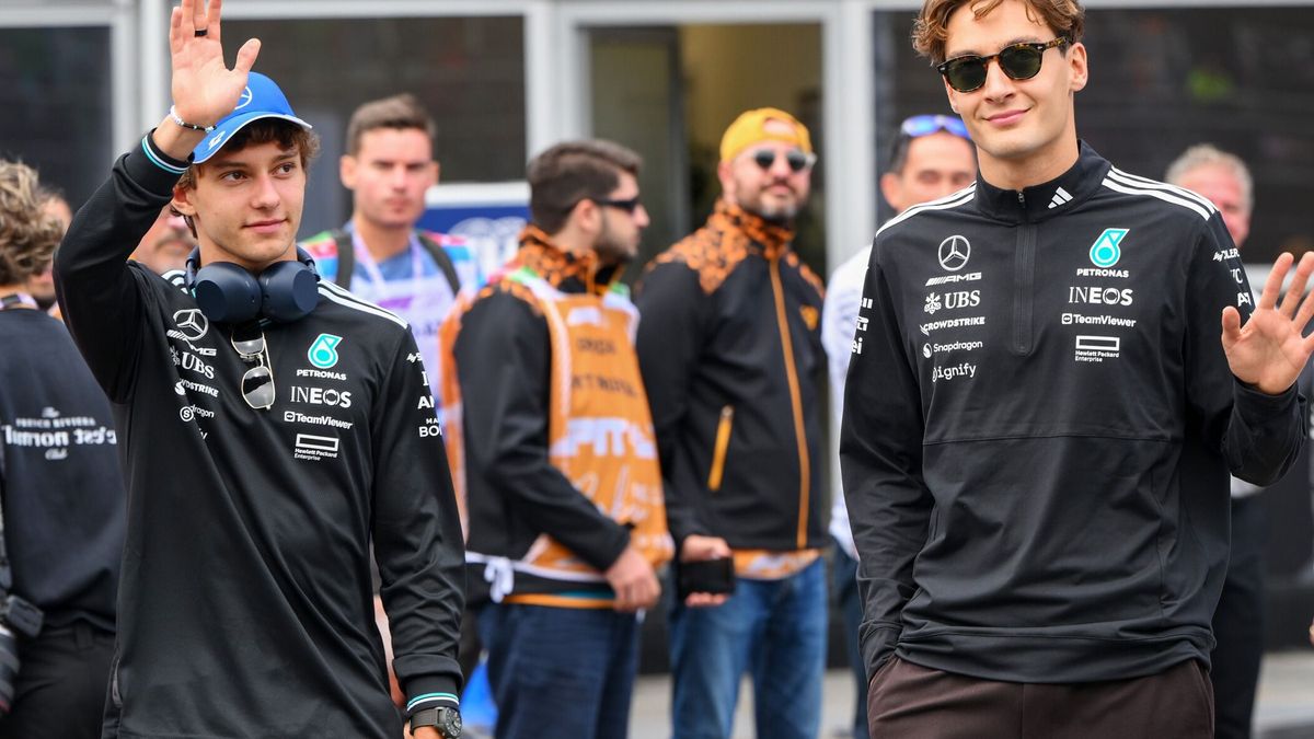 Kimi Antonelli und George Russell werden auch 2026 für Mercedes fahren