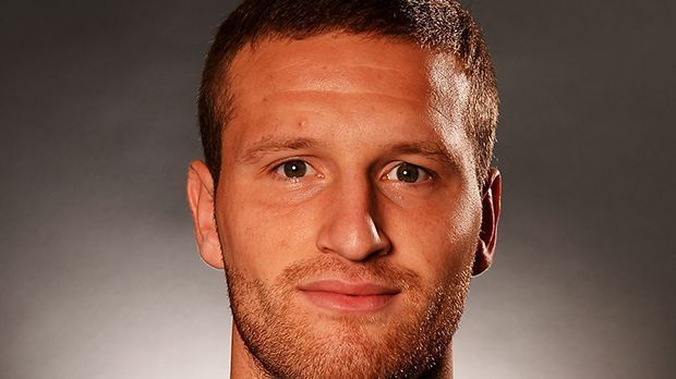 
                <strong>Shkodran Mustafi</strong><br>
                Der Italien-Legionär durfte etwas Nationalmannschafts-Luft schnuppern. Wie erwartet reichte es bei der großen Konkurrenz mit Boateng, Mertesacker, Hummels und Höwedes aber nicht zu einem Platz im WM-Kader. Ein Mann für die Zukunft. 
              