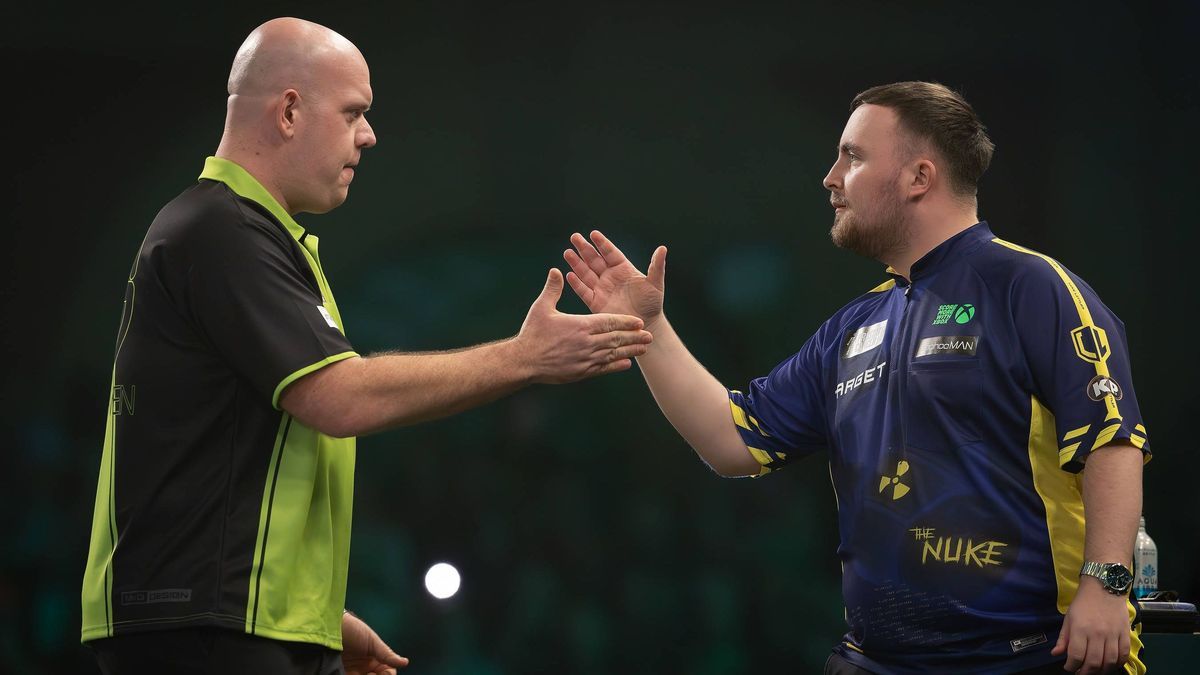 Paddy Power 2025 World Darts Championship Michael van Gerwen (NED) and Luke Littler (ENG) before the 2025 Paddy Power World Darts Championship final at Alexandra Palace, London, United Kingdom on 3...