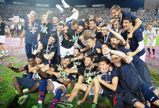 
                <strong>FC Bologna</strong><br>
                Der FC Bologna kennt sich hingegen im Oberhaus bestens aus und kehrt nach dem Abstieg vor einem Jahr direkt wieder zurück. In den Playoffs gegen Pescara Calcio setzte sich der Klub aus der Region Emilia-Romagna durch.
              