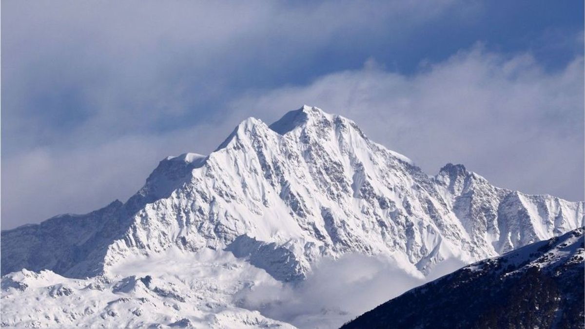Sieben tote Bergsteiger im Himalaya gefunden