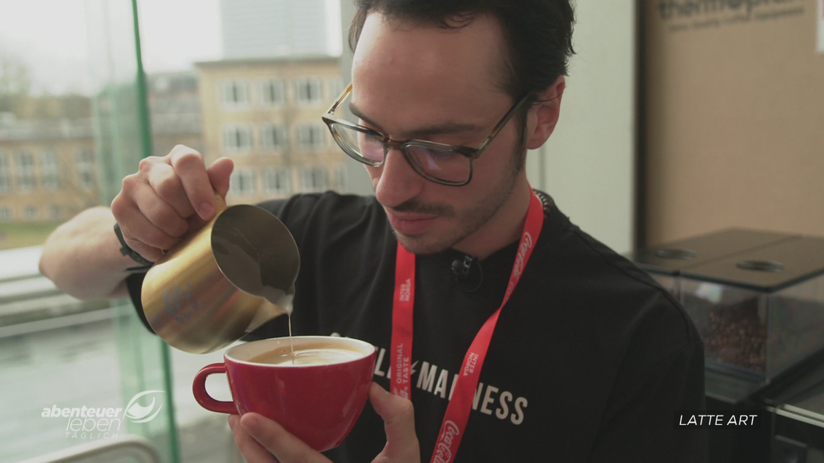 Die Kunst des Milchschaums – Die Latte Art Meisterschaft