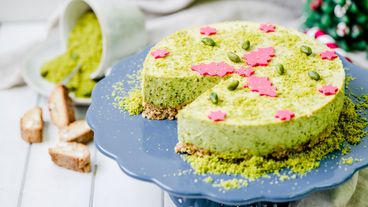 Weihnachts-Cheesecake mit Tannenspitzensirup 